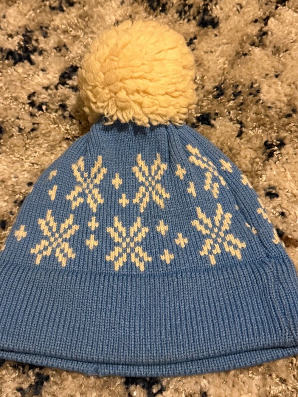 Vintage Light Blue Snowflake Pom Pom Beanie 100% Wool Canada